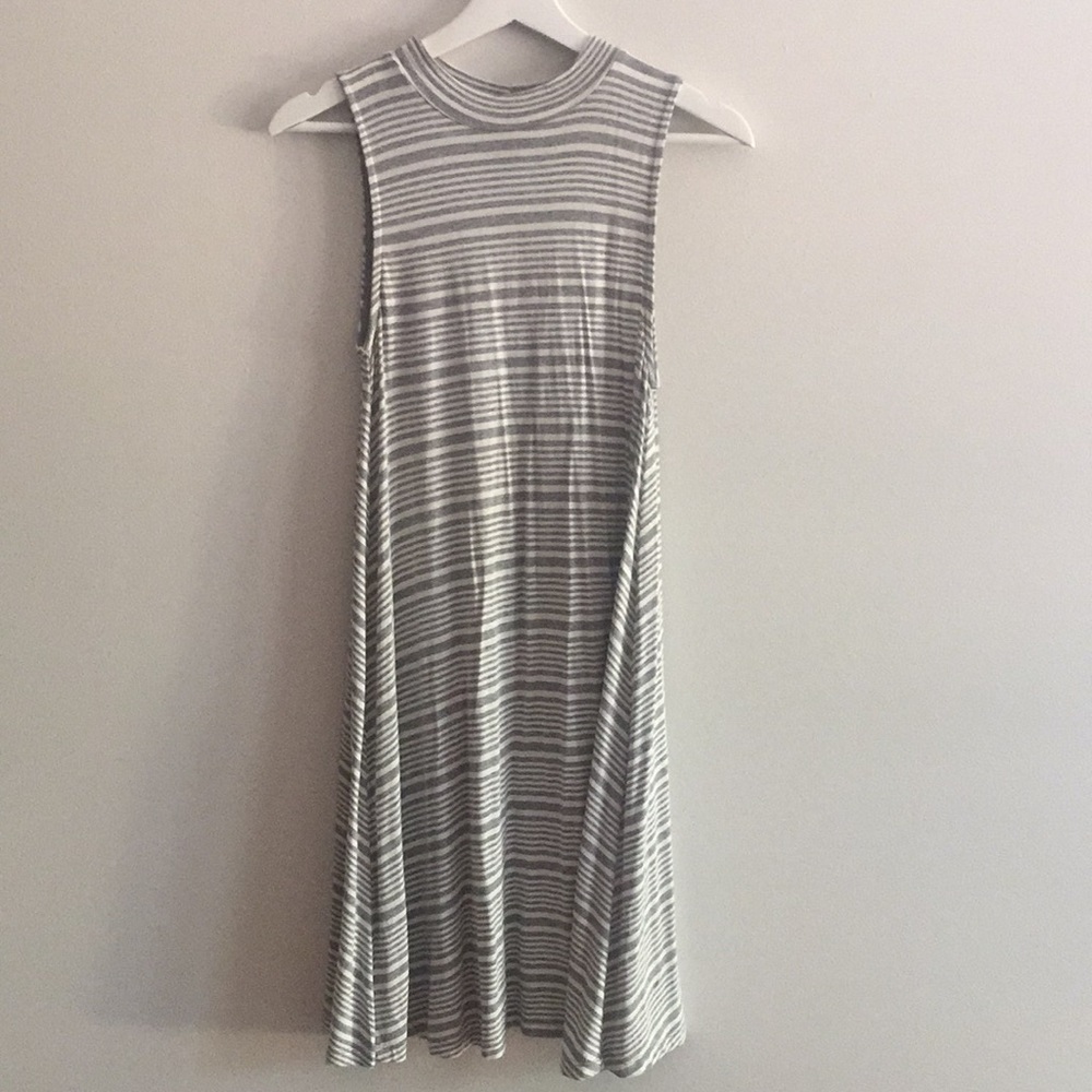 Grey and white shift dress